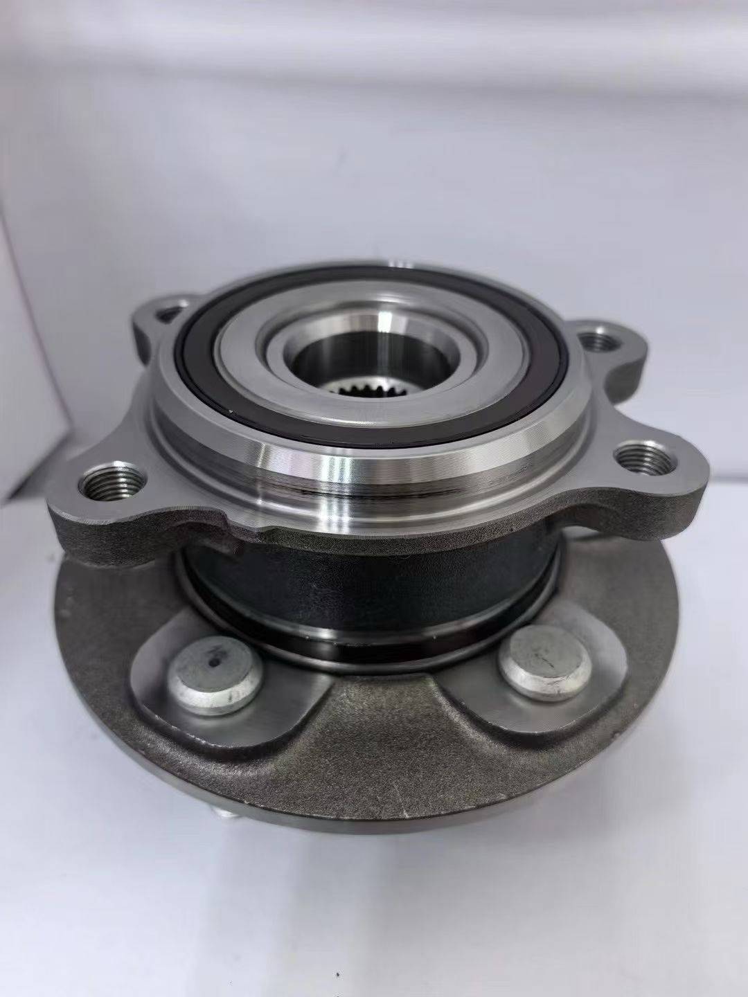 Toyota Wheel Hub Unit | OE: 43550-0R090