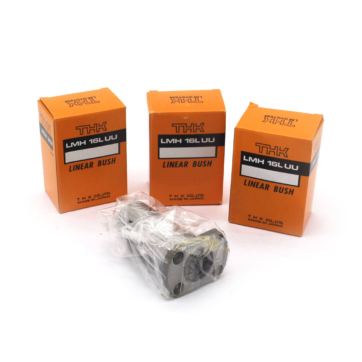 THK LMH16LUU Линейная втулка (длинный тип, фланец с овальным вырезом)